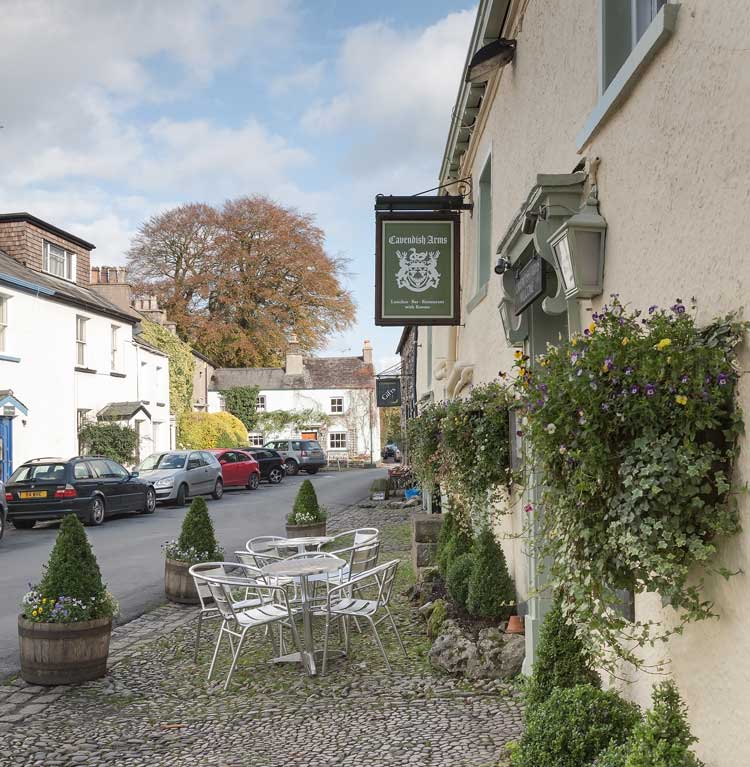 Pubs With Rooms In The Lake District - RoomsOnTap