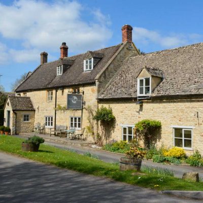 horse and groom upper oddington